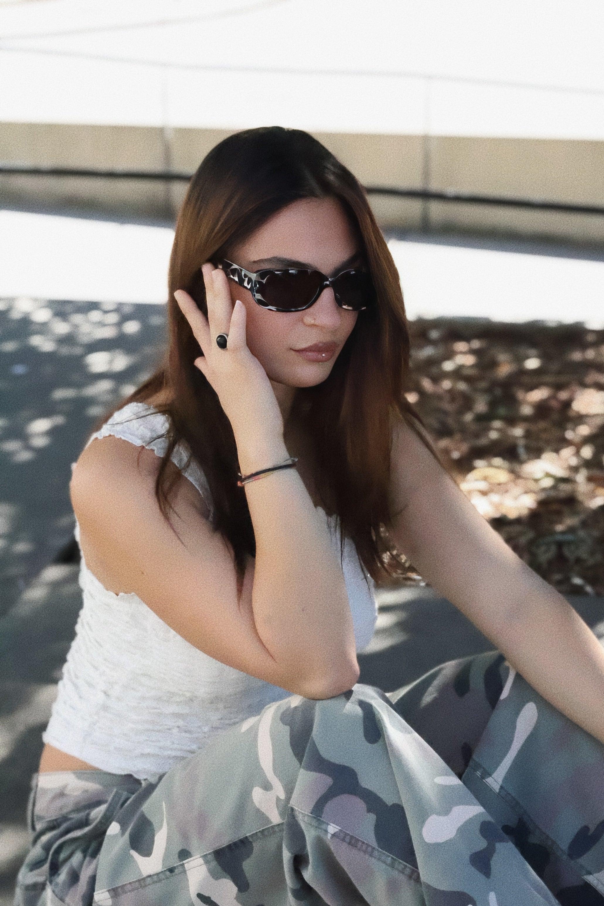 Stylish and Trendy Sunglasses for Men and Women - UV Protection polarised Eyewear for Fashion Enthusiasts