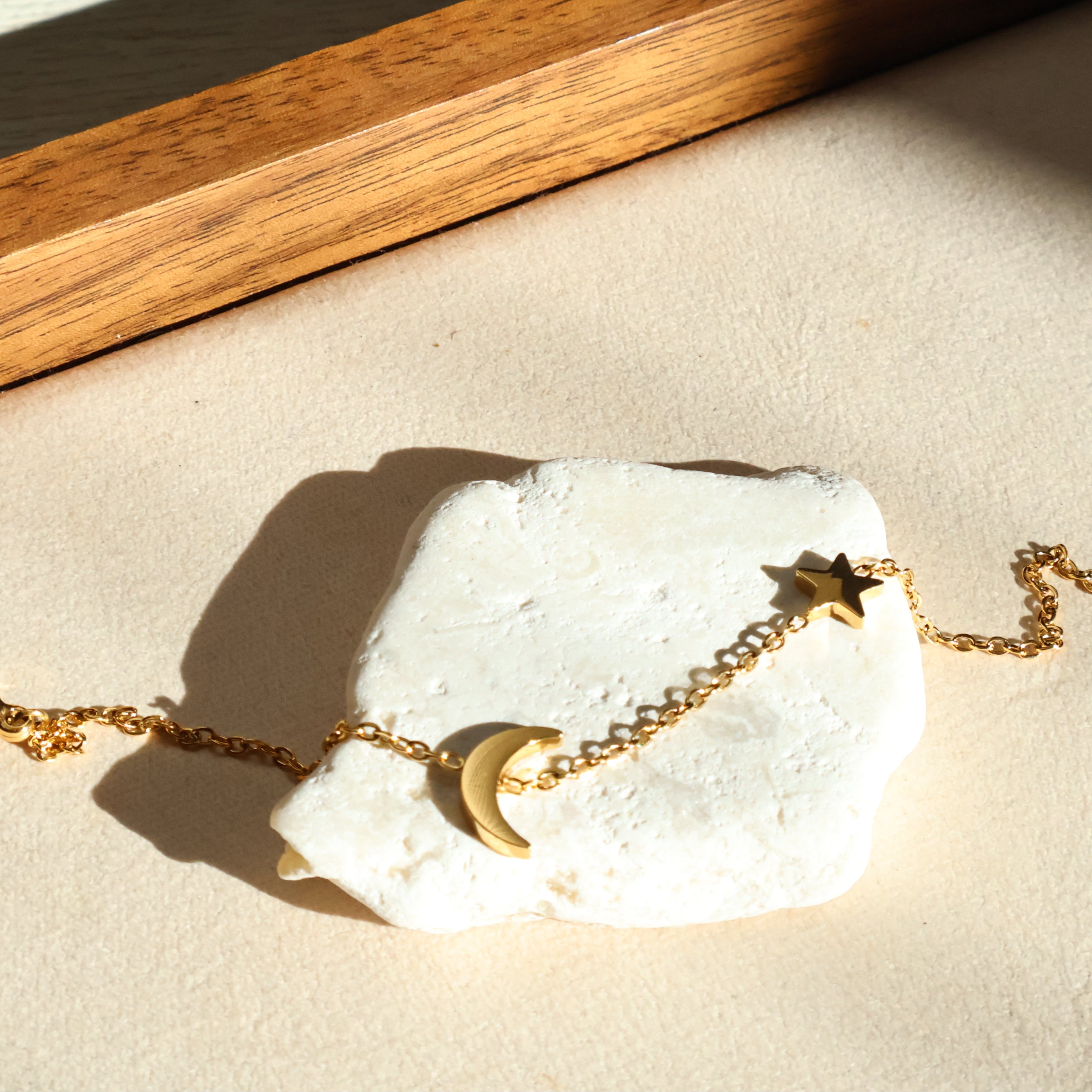 Thea bracelet