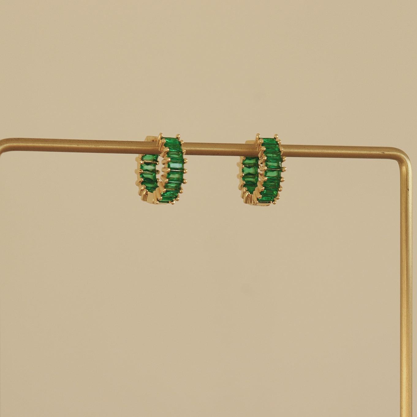 Avery hoops
