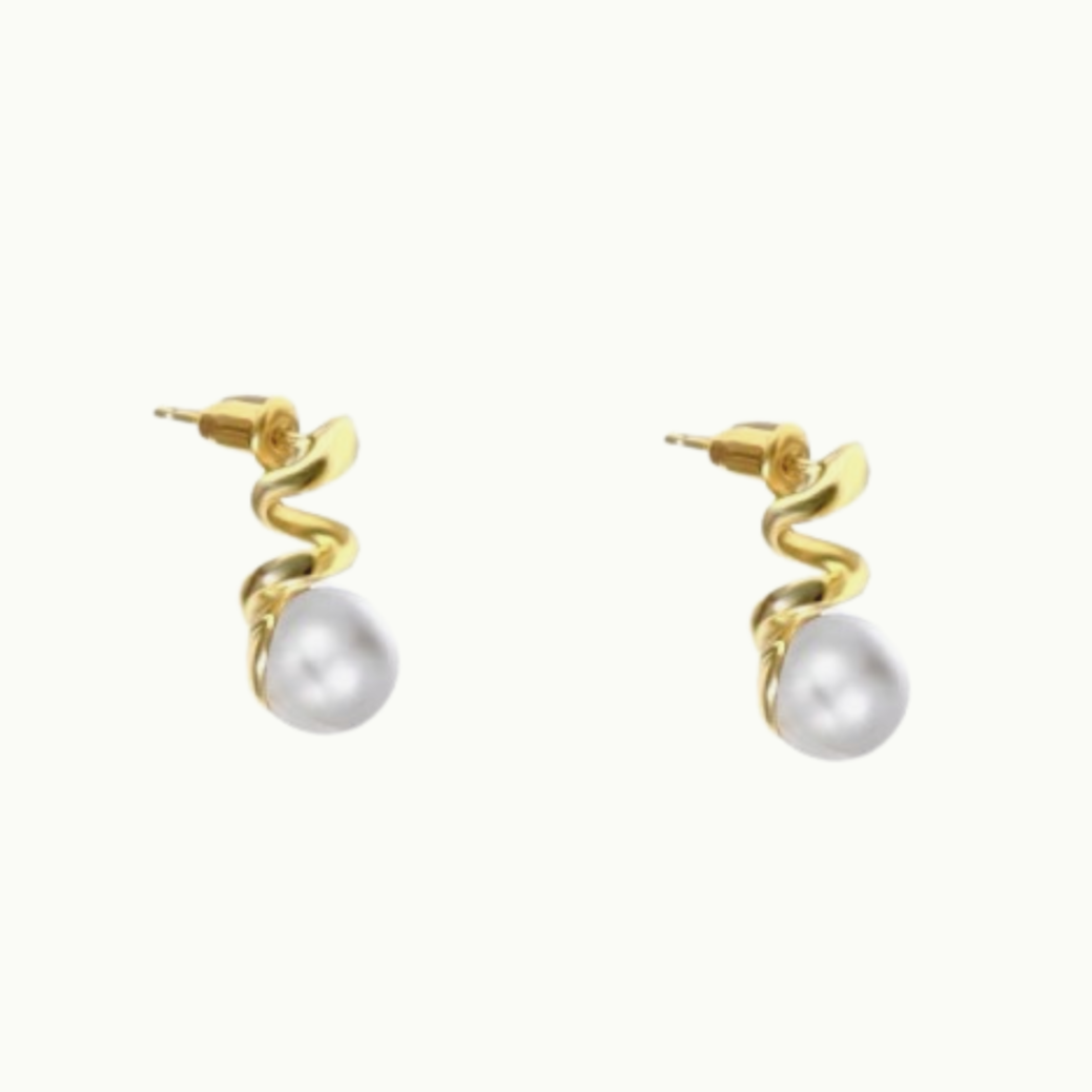Exquisite Handmade Freshwater Pearl earrings- A Touch of Elegance for Every Occasion